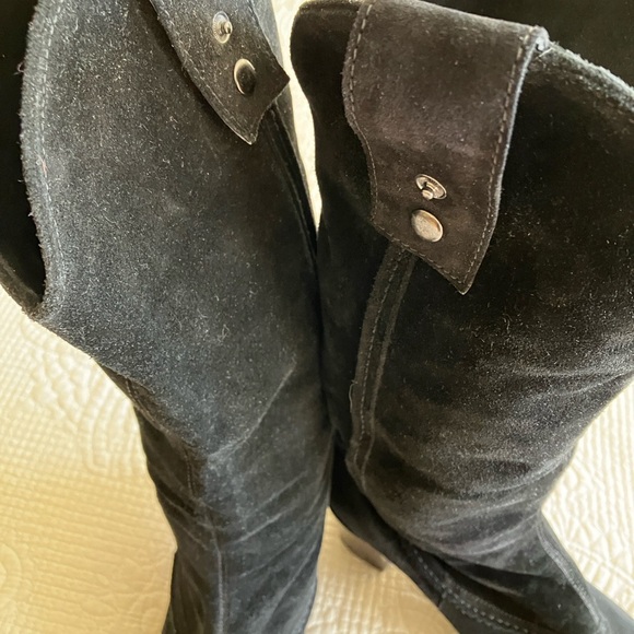 EUC Vaneli black suede boots w/dual wear options. - Picture 3 of 16